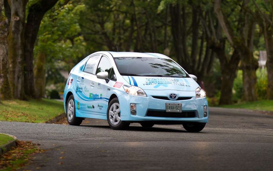 Race of alternative energy: from Montreal Monaco for Prius PHV picture #1