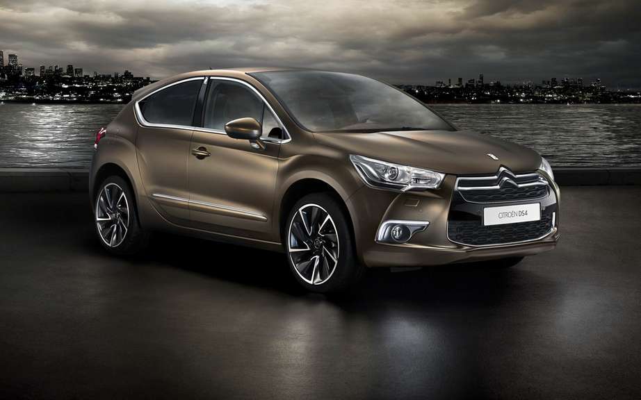 Citroen DS4 unveiled its Just Mat