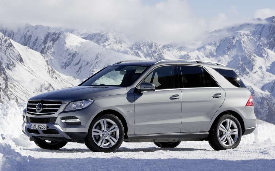 Mercedes-Benz ML 550 4MATIC and ML 63 AMG prices Ads picture #1