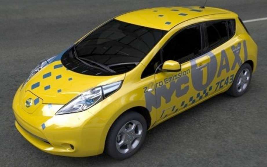 Nissan LEAF taxi after the NV 200 "Yellow Cab"