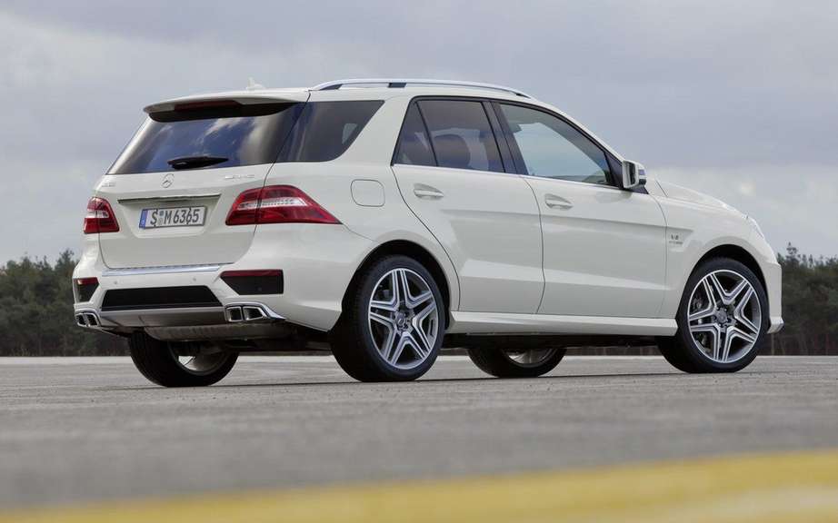 Mercedes-Benz ML 550 4MATIC and ML 63 AMG prices Ads picture #5