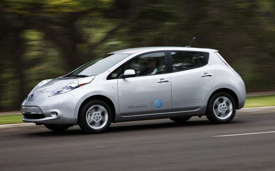 Nissan LEAF: Voted "Car of the Year" in Japan