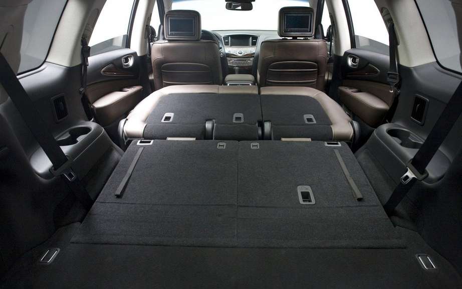 2013 Infiniti JX: For family outings picture #4