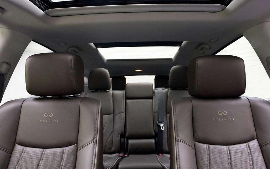 2013 Infiniti JX: For family outings picture #5