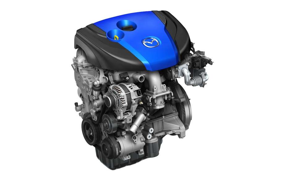 The new Mazda SKYACTIV engine won the "Technology of the Year 2012," the RJC in Japan picture #2