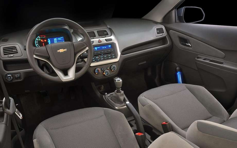 Chevrolet Cobalt 2012 Interior