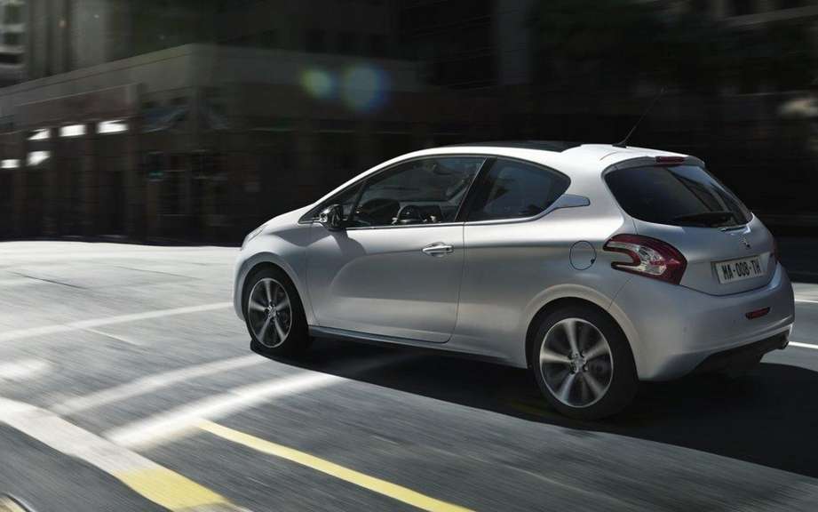 Peugeot 208 2012: Betrayed by the web picture #3