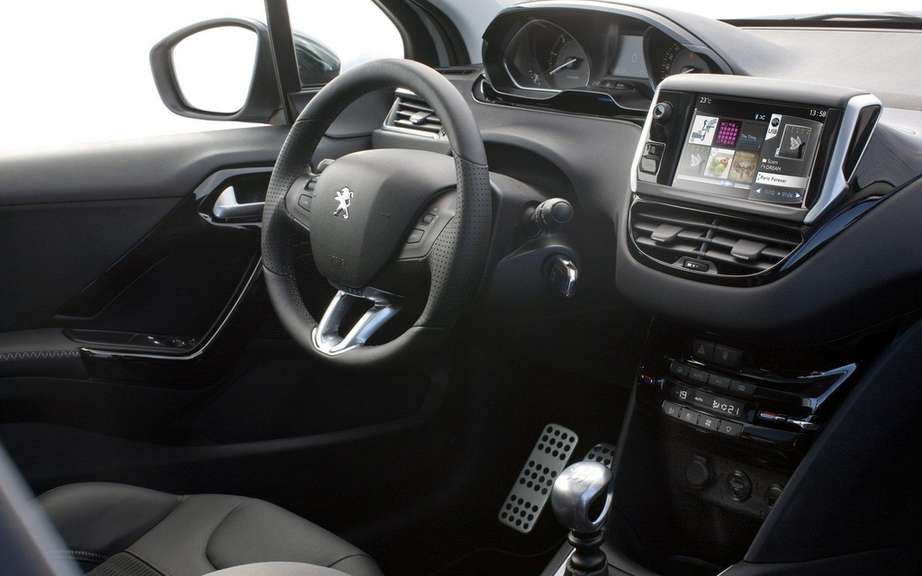 Peugeot 208 2012: Betrayed by the web picture #6