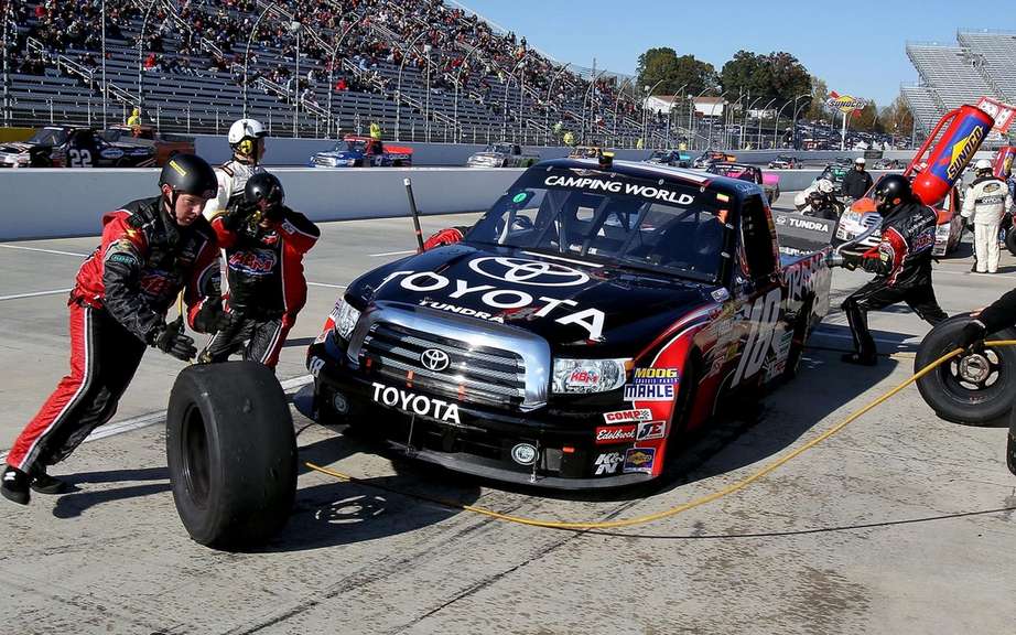 Another perfect score for Sebastian Vettel picture #3