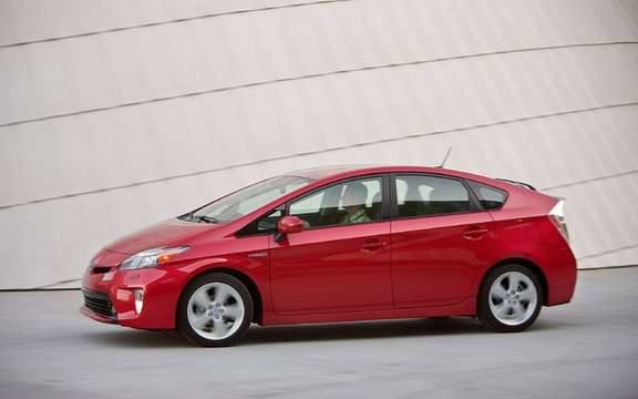 Toyota Prius 2012: From simple retouching picture #2