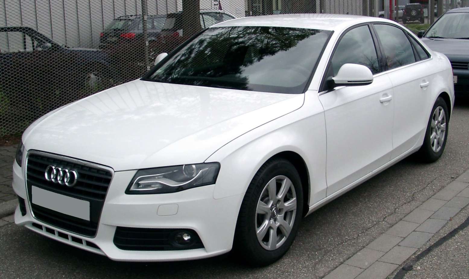 Audi A4 #7944361