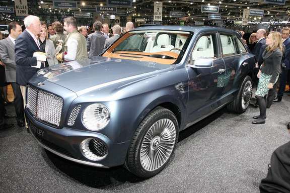 Bentley EXP 9 F #7304323