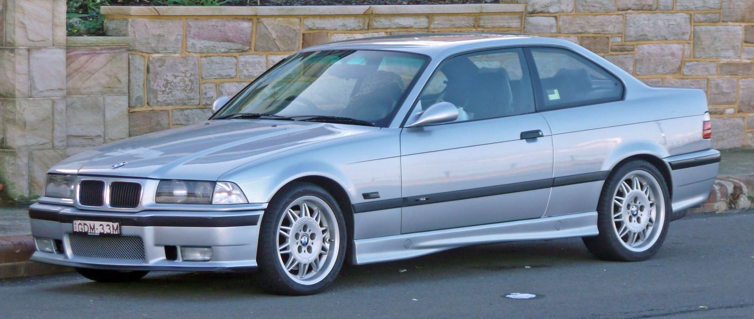 BMW 1999 #9727618