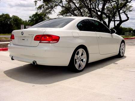 BMW 335i Coupe #8556063