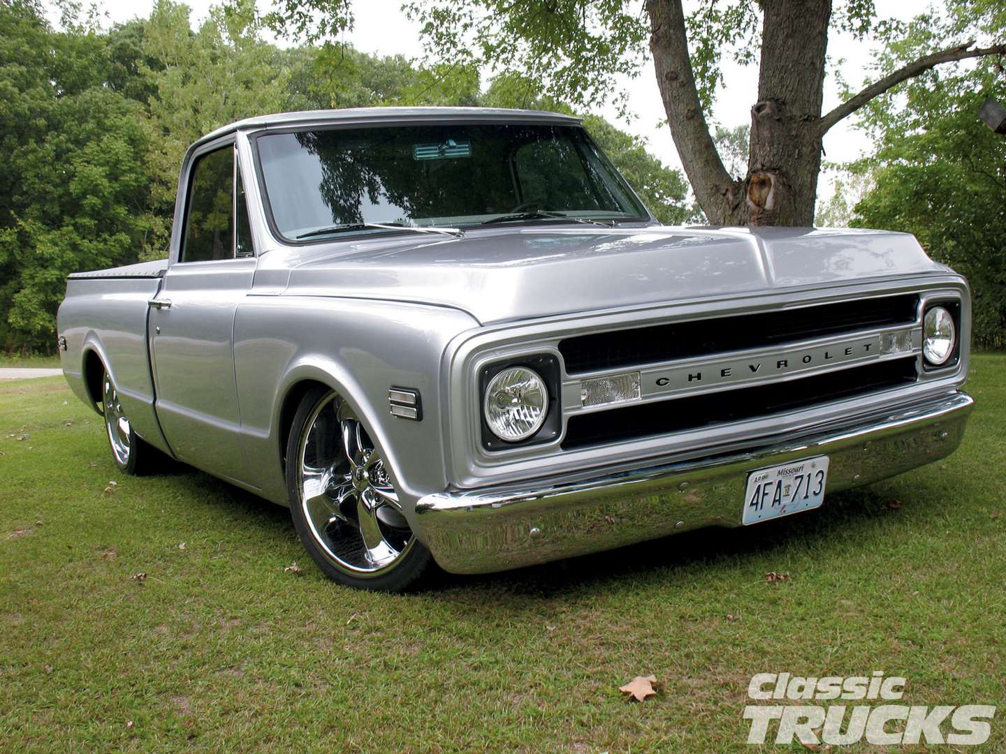 Chevrolet Pick-up #9722439