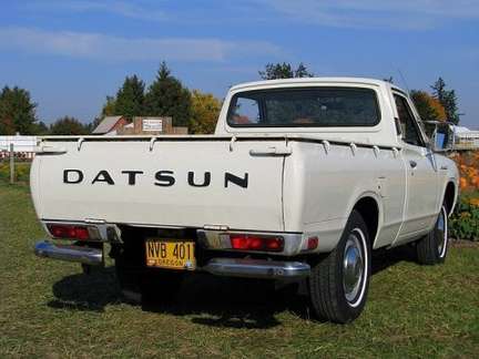 Datsun Pick-up #8768214