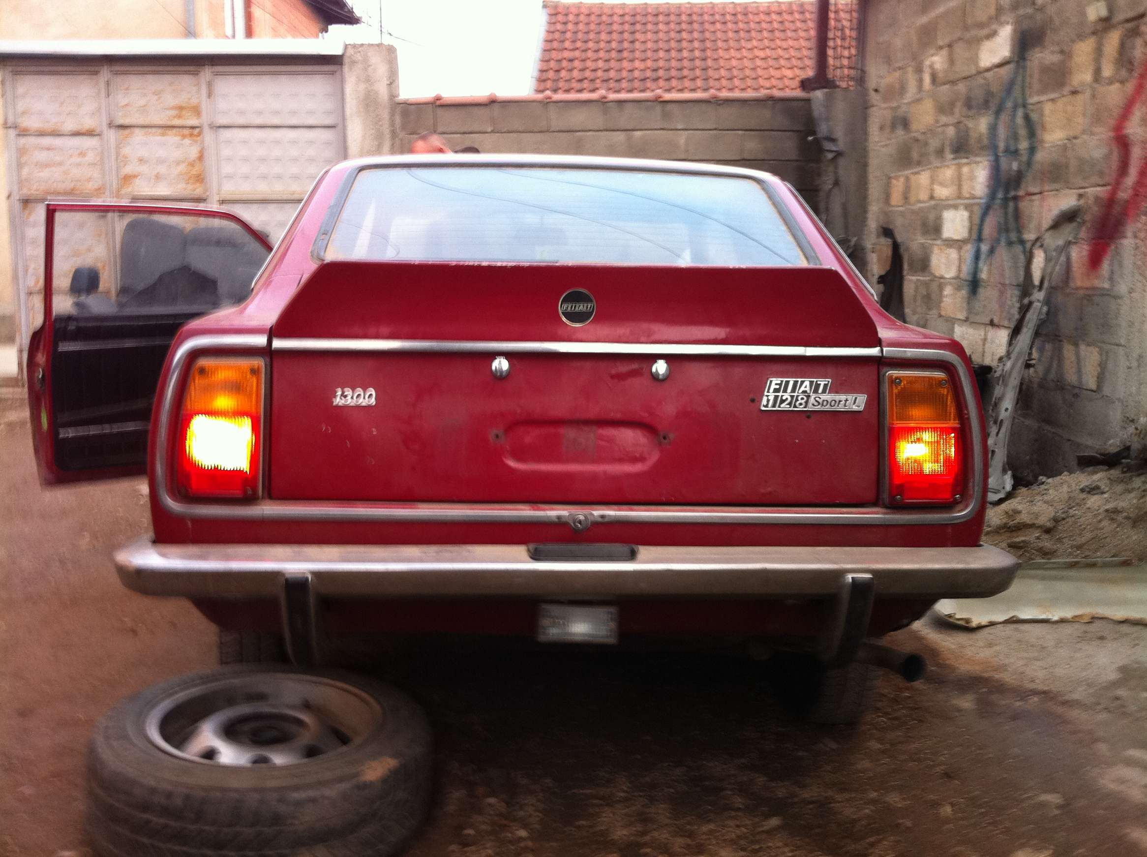 Fiat 128 coupe #7102905