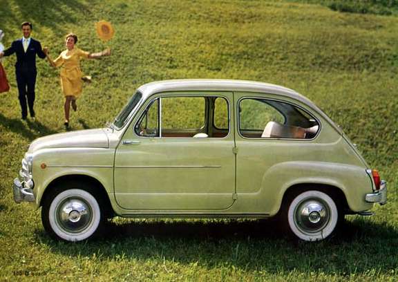 Fiat 600 #9009543