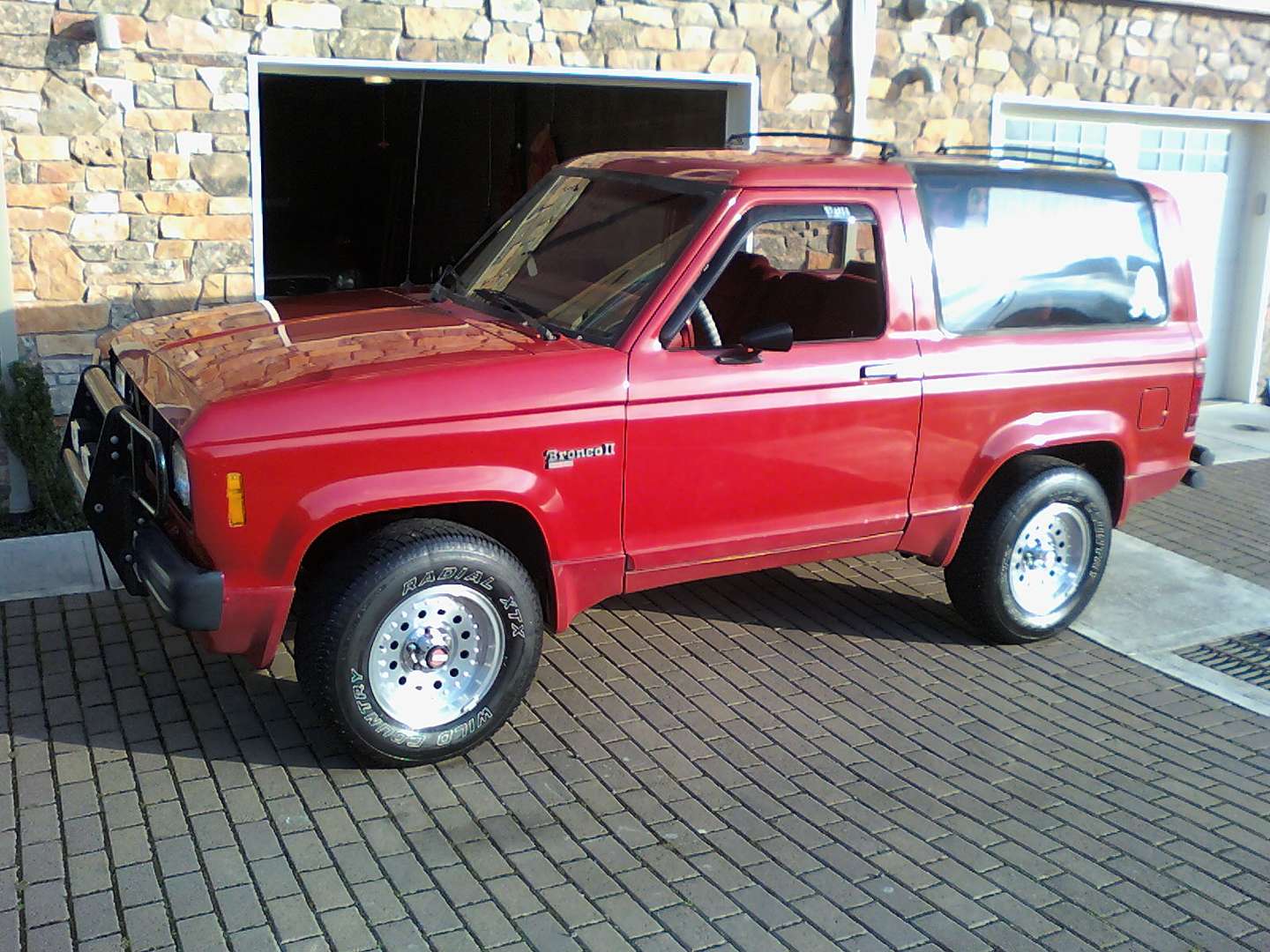 Ford Bronco II #7785954