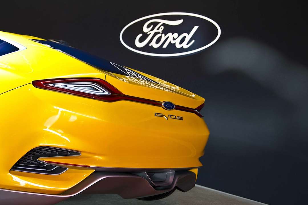 Ford Evos Concept #8975643