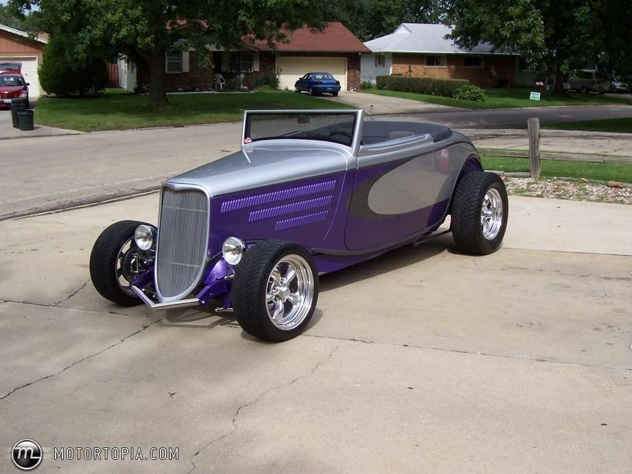 Ford Roadster #9385404