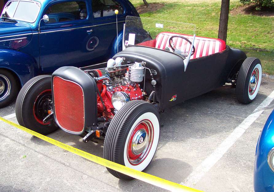 Ford Roadster #8322000