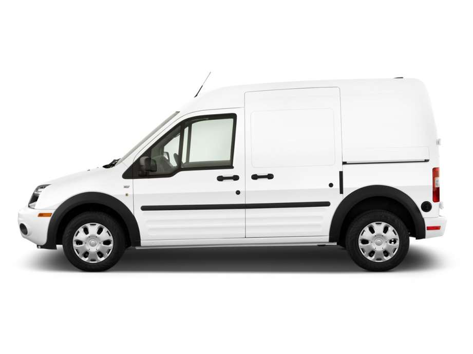 Ford Transit Connect #9956480
