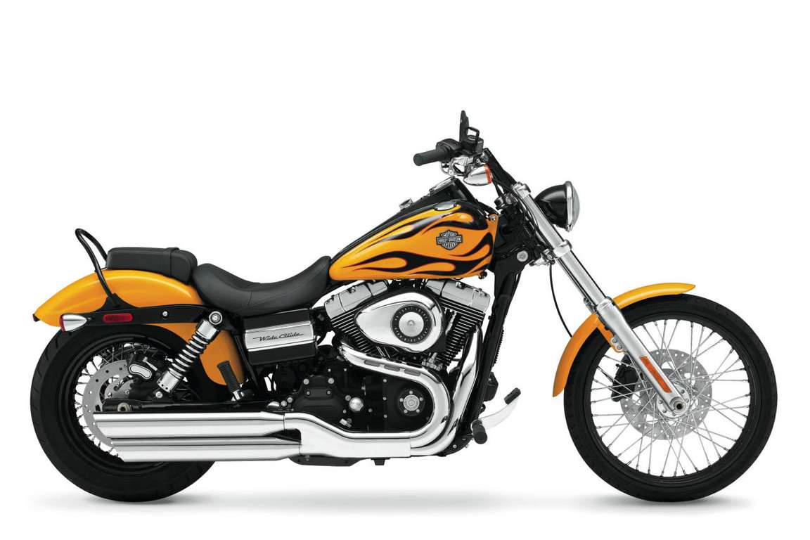 Harley-Davidson Dyna #8127277