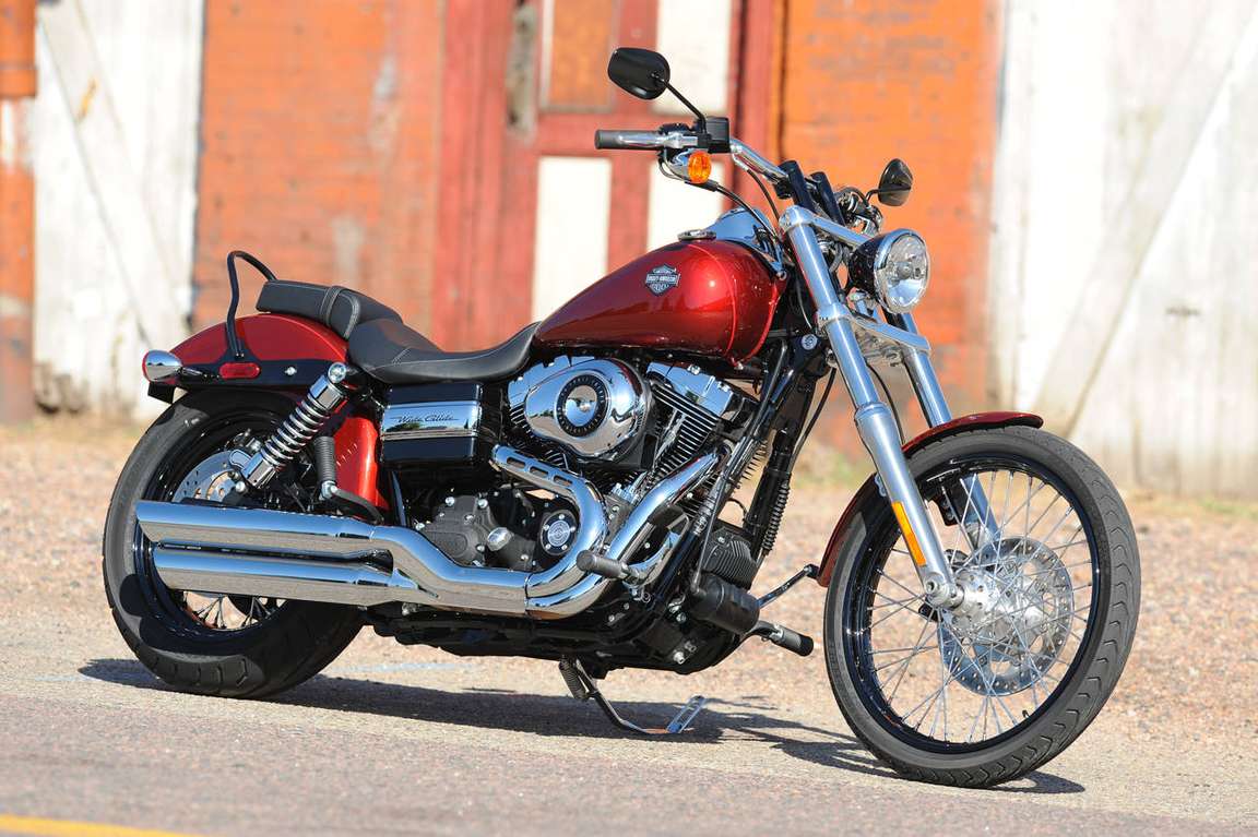 Harley-Davidson Dyna Wide Glide #7118027