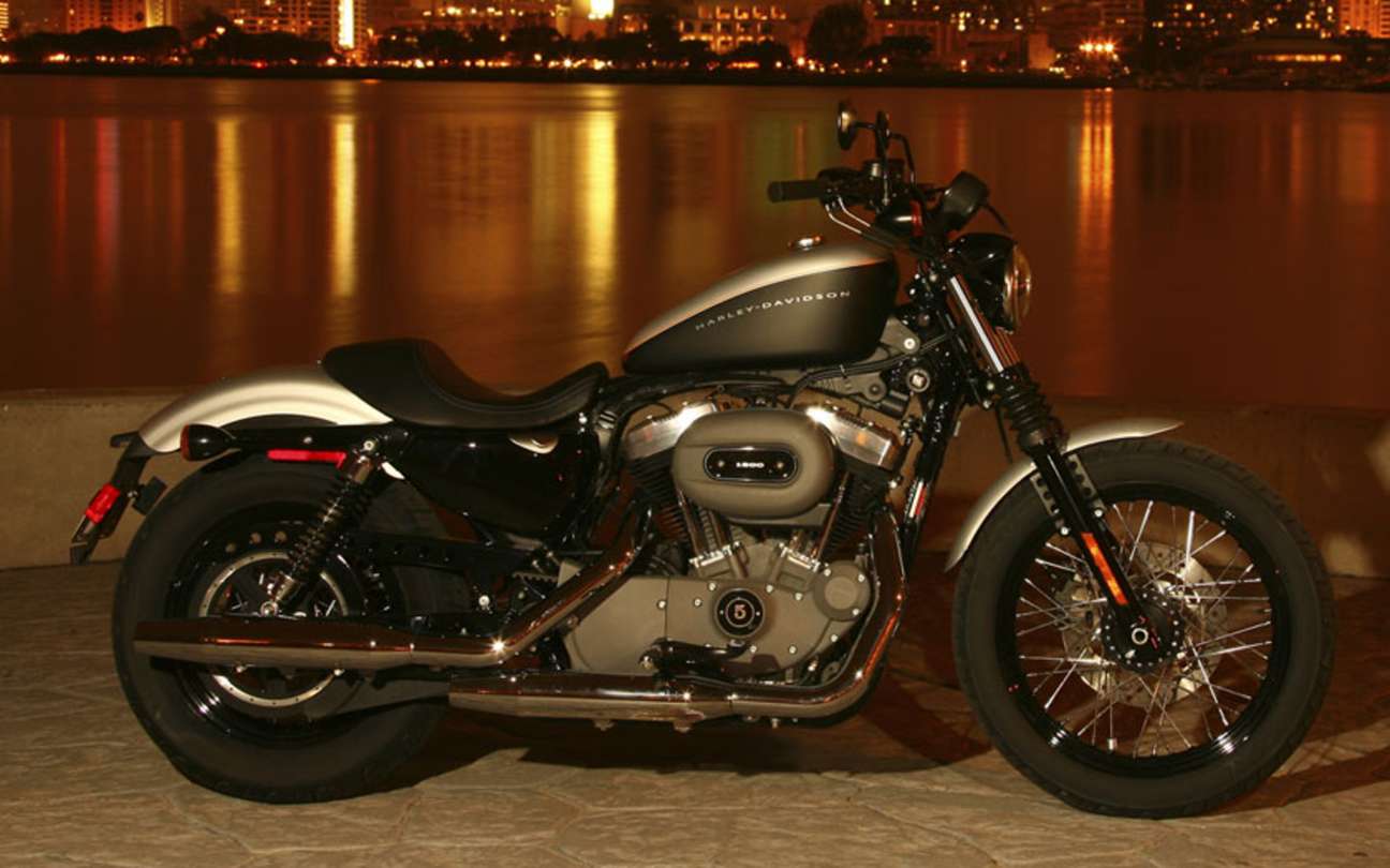 Harley-Davidson Sportster 1200 #9713801