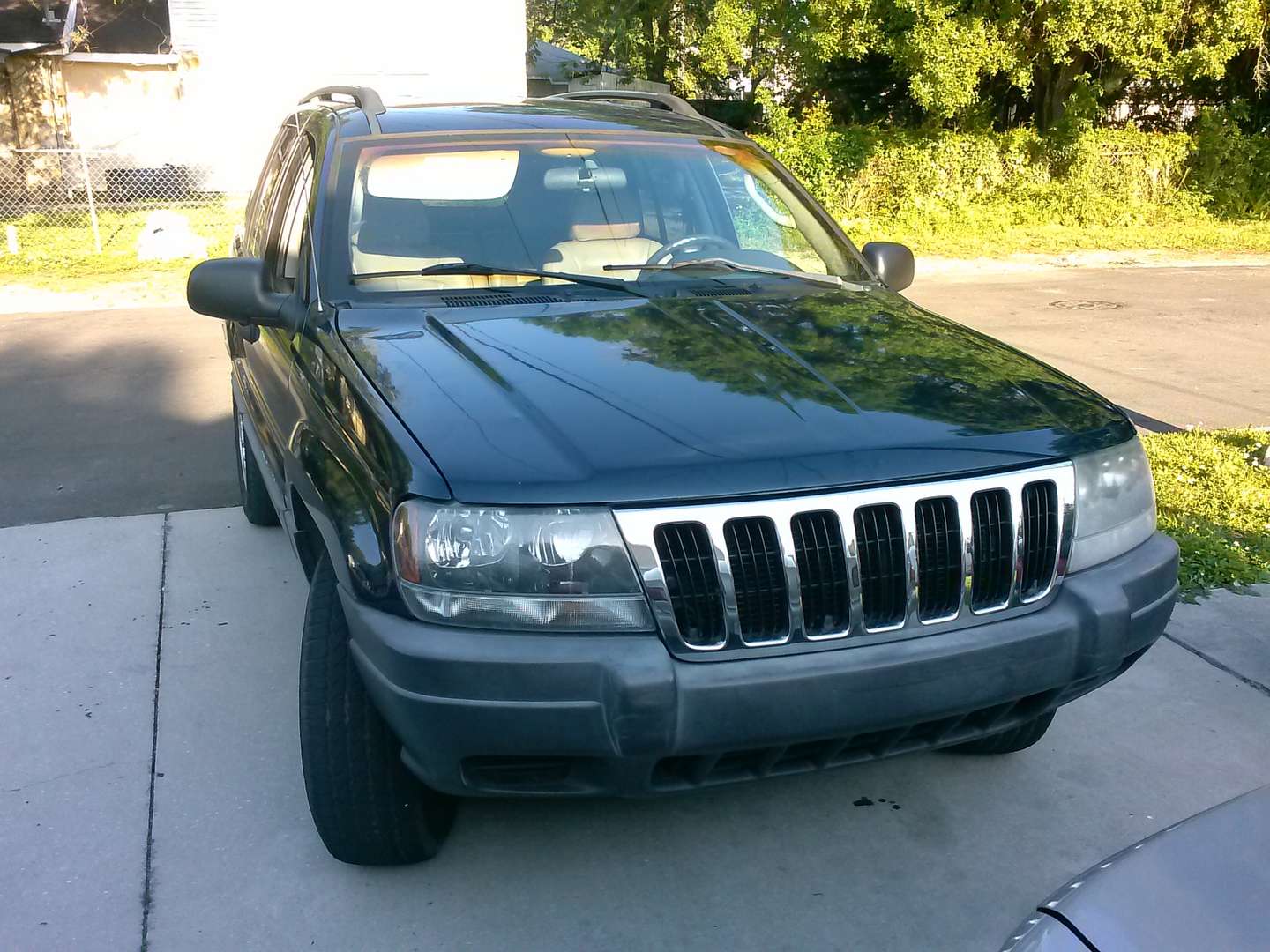 Jeep Cherokee Laredo #7382196