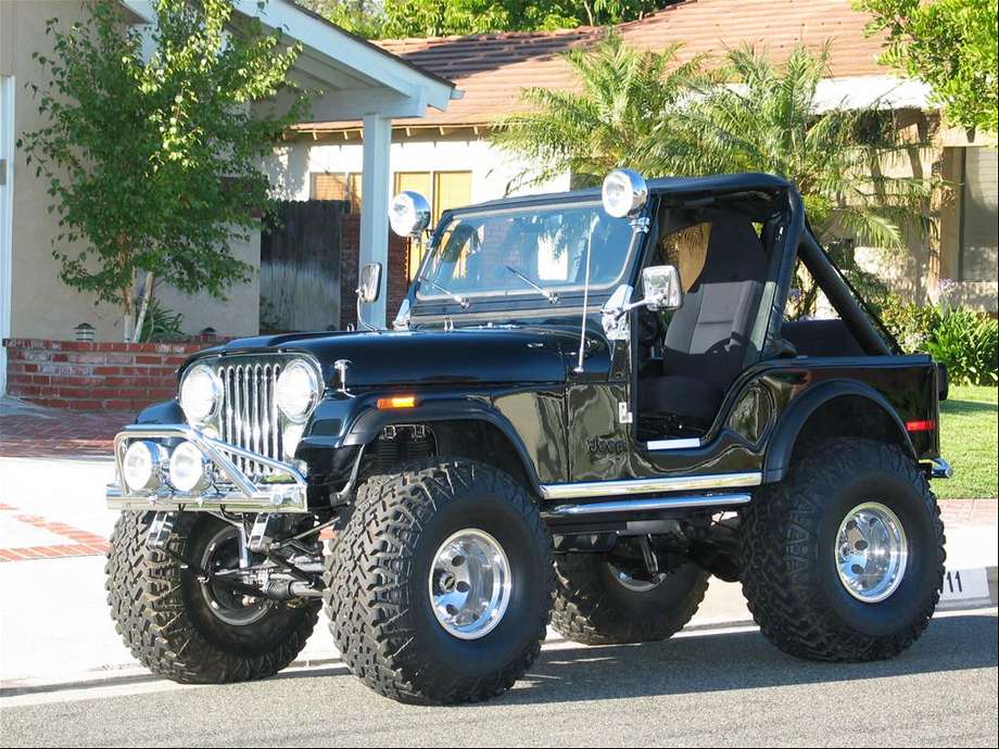 Jeep CJ #8256317