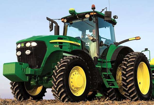 John Deere Tractors #8739807