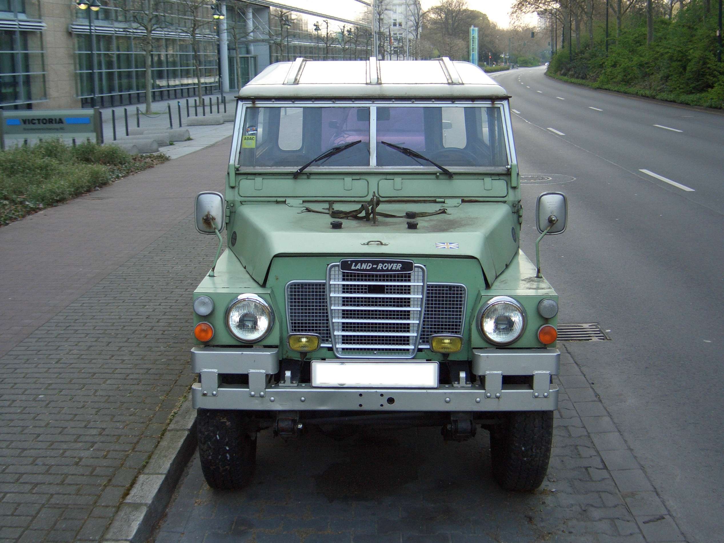 Land Rover Series 3 #7955039