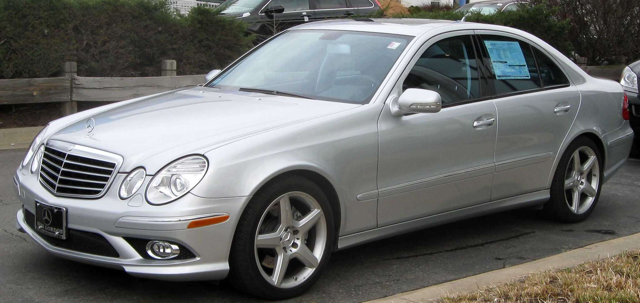 Mercedes-Benz E350 #8305426