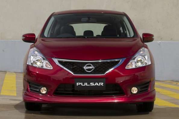 Nissan Pulsar #9420531