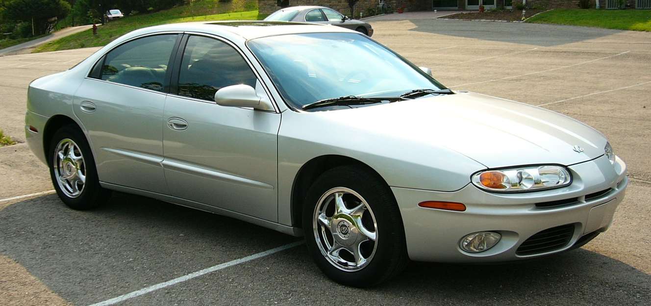 Oldsmobile Aurora #8436636