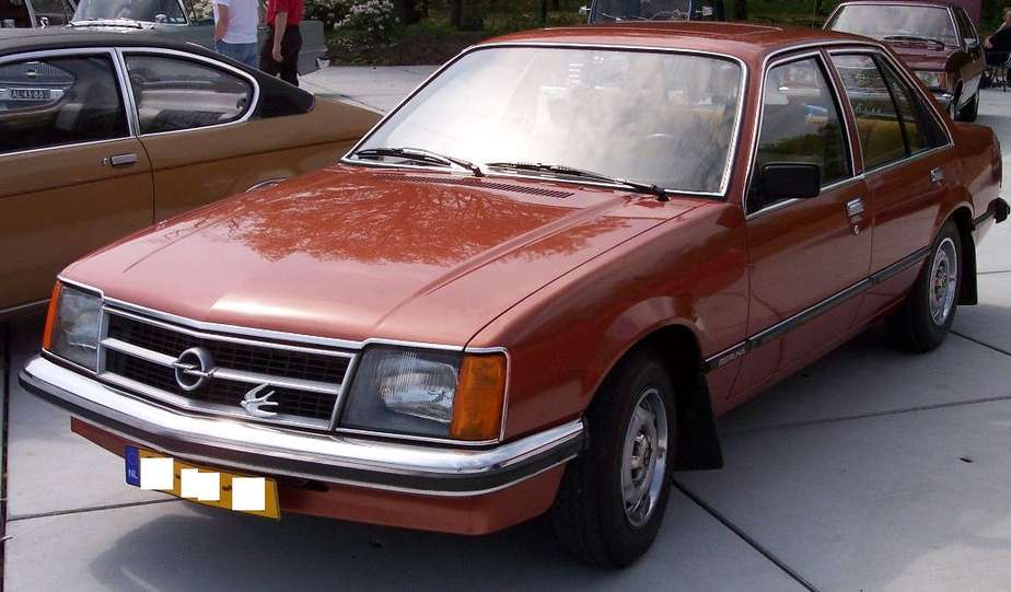 Opel Commodore #9106859