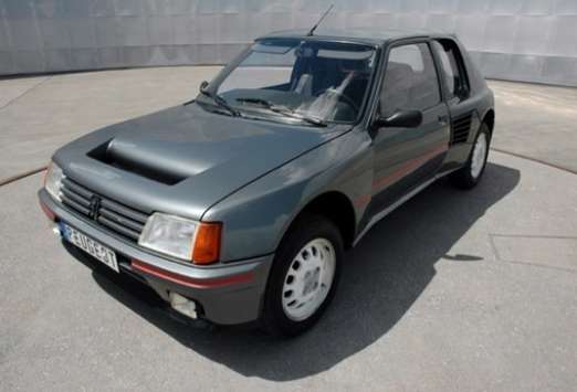 Peugeot 205 T16 #7986673