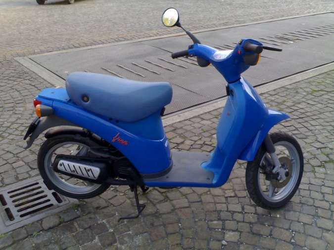 Piaggio Free