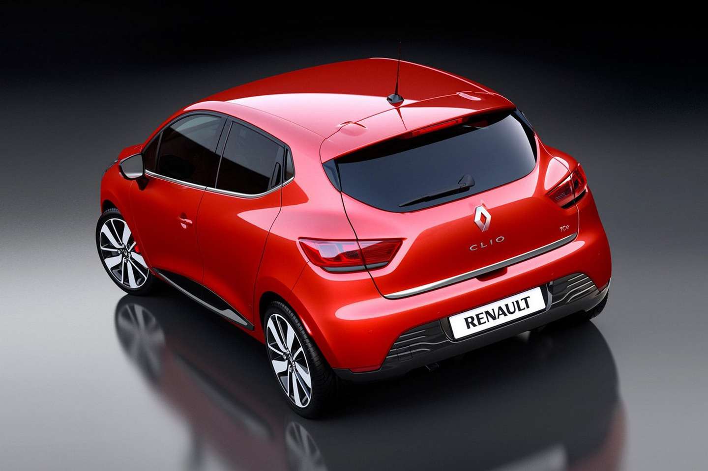 Renault Clio #8815899