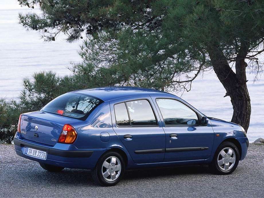 Renault Clio Symbol #7013239