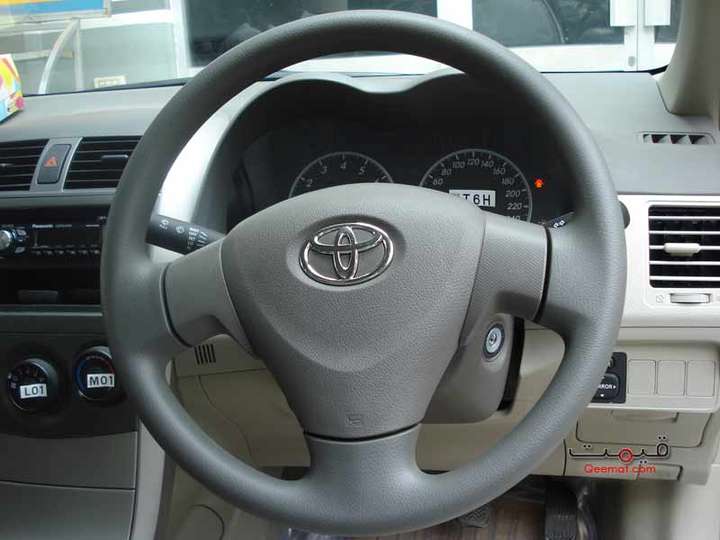 Toyota Corolla XLi #8636071