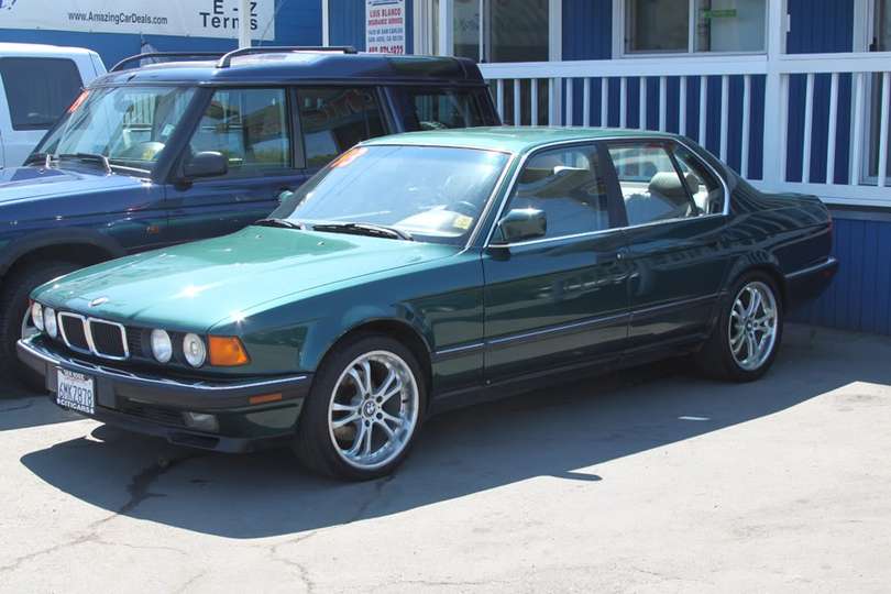 1993 bmw 740i