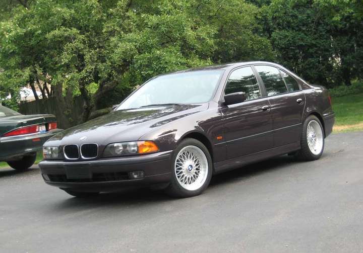 Consumer reports rating 1999 bmw 528i