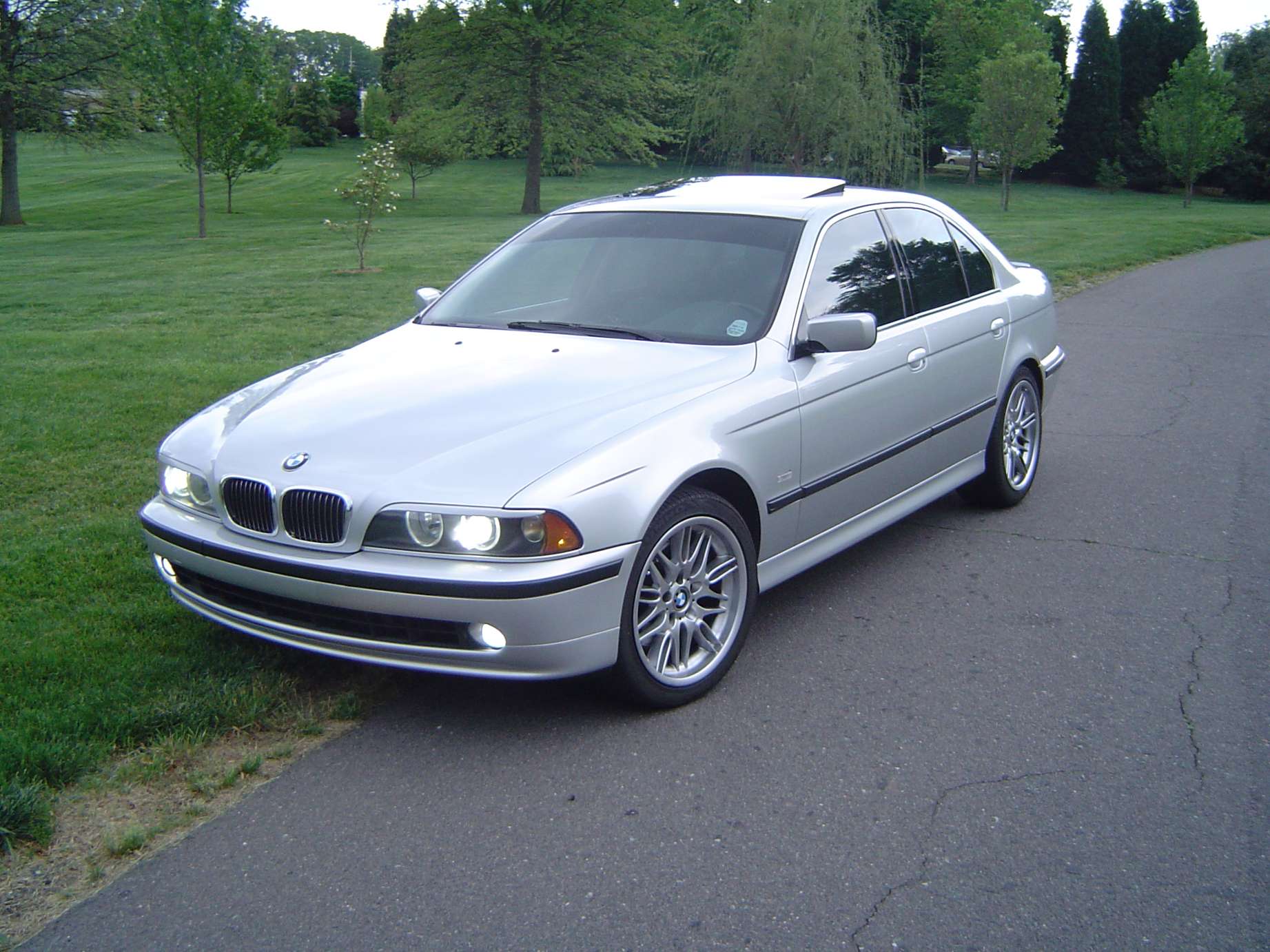 2002 bmw 540i