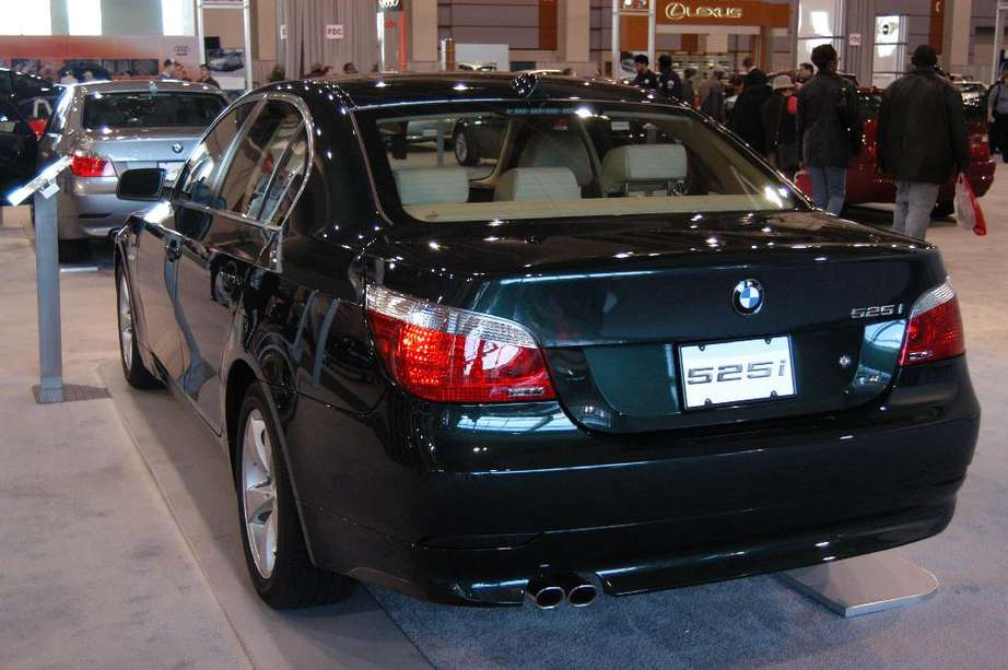 2005 bmw 525