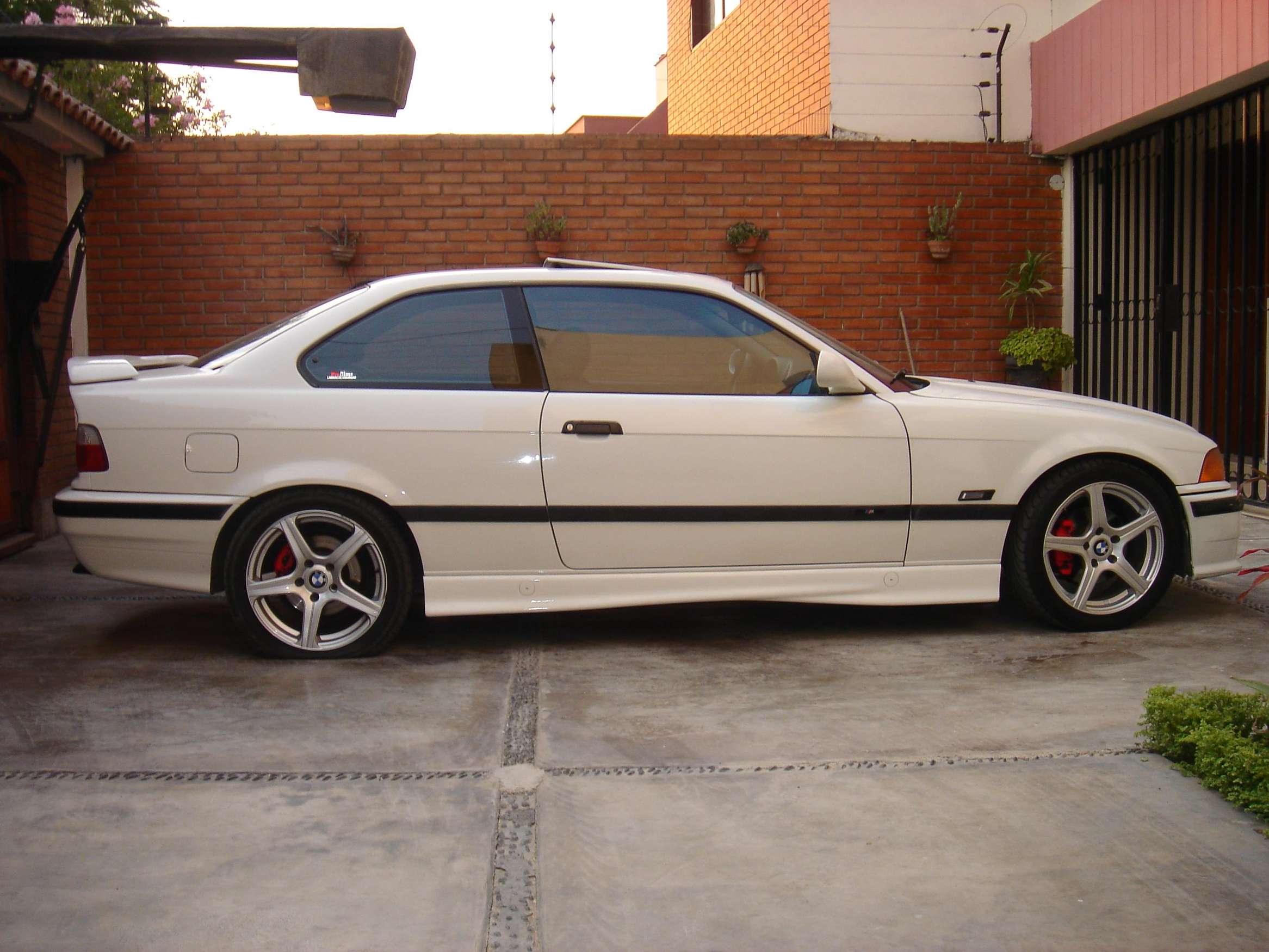 95 bmw 325is